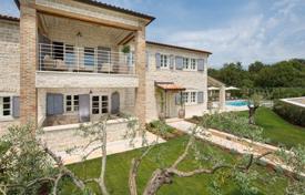 4-zimmer haus in der stadt 353 m² in Rovinj, Kroatien. 952 000 €
