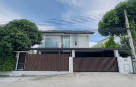 3-zimmer villa 250 m² in Pattaya, Thailand. $236 000