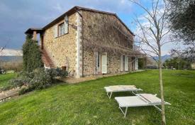 5-zimmer villa 239 m² in Manciano, Italien. 840 000 €