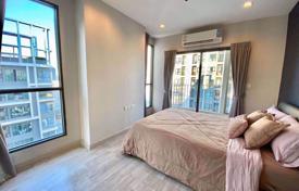 2-zimmer appartements in eigentumswohnungen in Huai Khwang, Thailand. $268 000