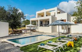 Einfamilienhaus – Ibiza, Balearen, Spanien. 2 860 €  pro Woche