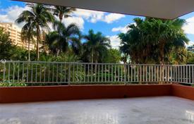 Wohnung – Key Biscayne, Florida, Vereinigte Staaten. 1 403 000 €