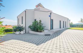 5-zimmer haus in der stadt 260 m² in Medulin, Kroatien. 995 000 €