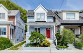 Haus in der Stadt – Woodbine Avenue, Toronto, Ontario,  Kanada. C$1 031 000