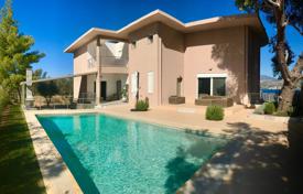Villa – Loutraki, Administration of the Peloponnese, Western Greece and the Ionian Islands, Griechenland. Price on request