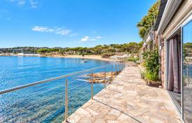 5-zimmer einfamilienhaus in Roquebrune-sur-Argens, Frankreich. 1 650 000 €