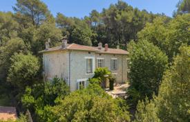 4-zimmer einfamilienhaus in La Roquette-sur-Siagne, Frankreich. 980 000 €