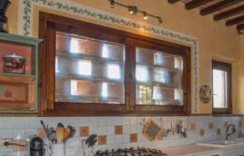23-zimmer landgut 715 m² in Montespertoli, Italien. 1 380 000 €