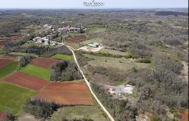 Bauland Building land!. 200 000 €