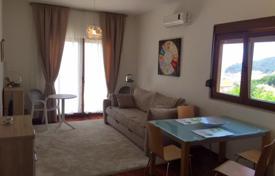 Wohnung – Petrovac, Budva, Montenegro. 130 000 €