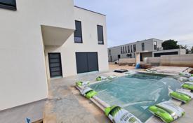 Haus New, modern villa for sale, near Medulin-Pomer!. 695 000 €