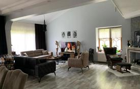 4-zimmer villa 250 m² in Beylikdüzü, Türkei. $745 000