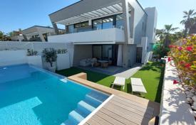 Villa – Marbella, Andalusien, Spanien. 2 300 000 €