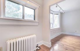 5-zimmer haus in der stadt in Old Toronto, Kanada. C$1 737 000