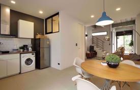2-zimmer einfamilienhaus in Huai Khwang, Thailand. $337 000