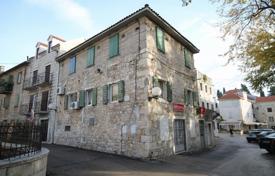 Haus in der Stadt – Kaštel Lukšić, Split-Dalmatia County, Kroatien. 580 000 €
