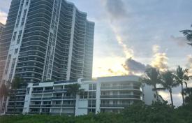 Wohnung – North Miami Beach, Florida, Vereinigte Staaten. 830 000 €