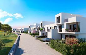 4-zimmer stadthaus 191 m² in Sotogrande, Spanien. 551 000 €