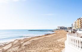2-zimmer einfamilienhaus 75 m² in Torrevieja, Spanien. 330 000 €