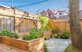 7-zimmer stadthaus in Old Toronto, Kanada. C$1 739 000