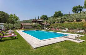 7-zimmer villa in Cortona, Italien. 800 000 €