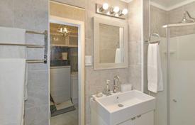 6-zimmer haus in der stadt in Scarborough, Kanada. C$1 950 000