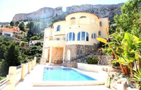 4-zimmer villa 260 m² in Calp, Spanien. 495 000 €