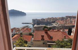 Haus in der Stadt – Dubrovnik, Kroatien. 690 000 €