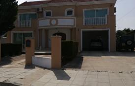 4-zimmer villa 350 m² in Paralimni, Zypern. 575 000 €
