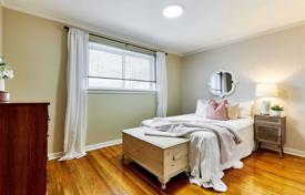 4-zimmer haus in der stadt in Scarborough, Kanada. C$1 715 000