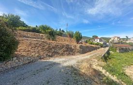 Grundstück in Ligurien, Italien. 880 000 €