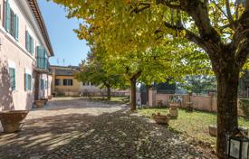 19-zimmer landgut 615 m² in Spoleto, Italien. 990 000 €