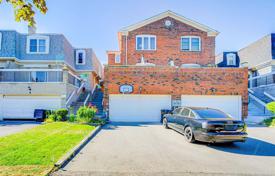 4-zimmer stadthaus in North York, Kanada. C$1 458 000