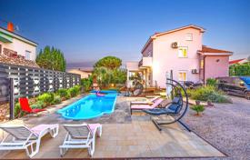 6-zimmer haus in der stadt 265 m² in Malinska, Kroatien. 1 100 000 €