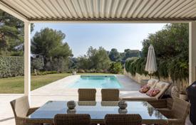 Villa – Saint-Paul-de-Vence, Côte d'Azur, Frankreich. 1 295 000 €
