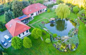 Villa – Piła, Greater Poland, Polen. 879 000 €