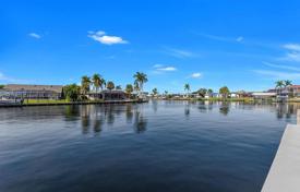 Eigentumswohnung – Cape Coral, Florida, Vereinigte Staaten. $410 000