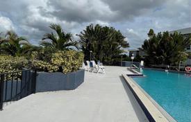 Eigentumswohnung – Miami, Florida, Vereinigte Staaten. $305 000
