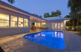 Villa – Fort Lauderdale, Florida, Vereinigte Staaten. $2 275 000