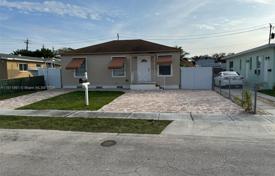 3-zimmer haus in der stadt 90 m² in West Palm Beach, Vereinigte Staaten. $475 000