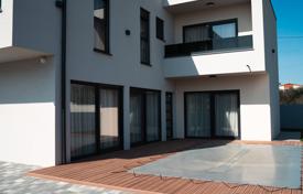 3-zimmer haus in der stadt 198 m² in Pomer, Kroatien. 1 172 000 €