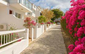 New residential complex with apartments and villas in Paphos, Zypern. ab 265 000 €