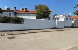 2-zimmer wohnung 80 m² in Peroj, Kroatien. 280 000 €
