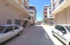 Günstige Wohnung in Antalya Kepez in einem Komplex mit Parkplatz. $70 000