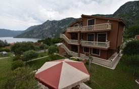 Villa – Risan, Kotor, Montenegro. 1 400 000 €