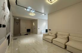 4-zimmer haus in der stadt 230 m² in Vake-Saburtalo, Georgien. $265 000