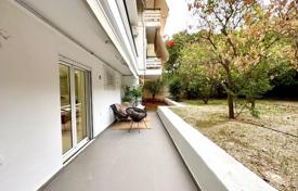Wohnung – Glyfada, Attika, Griechenland. 250 000 €