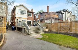 4-zimmer haus in der stadt in Old Toronto, Kanada. C$2 237 000