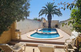 3-zimmer haus in der stadt 220 m² in Santa-Luchiia, Malta. 950 000 €