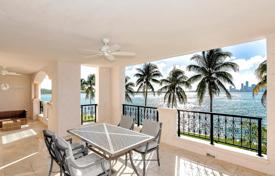 Wohnung – Fisher Island Drive, Miami Beach, Florida,  Vereinigte Staaten. $1 689 000